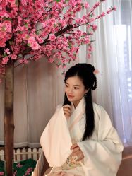 -汉仪华裳汉服馆(打浦桥店)