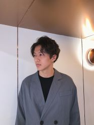 -苏豪路易士·嘉玛发廊