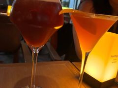 -FOUR PLAY BAR