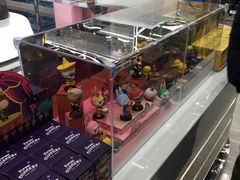 -泡泡玛特POPMART(侨福芳草地店)