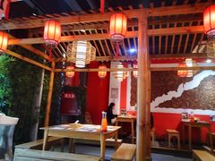 大堂-大融厨·鸡毛店·川菜(果壳里东安湖店)