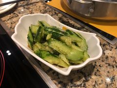 拍黄瓜-黄记煌三汁焖锅(新世纪广场店)
