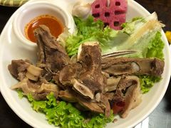 手抓羊肉-吉祥圣雪藏餐