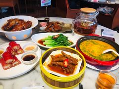 -蝴蝶里·粤菜·点心(龙湖天街&滨江店)