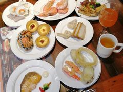 -四海一家自助餐(益田假日广场店)