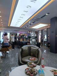 -藤野造型烫染·漂发