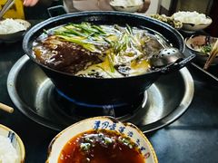 -石灰市毛记烧鸡公(解放碑店)