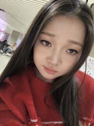 -红馆妆造(中央大街店)