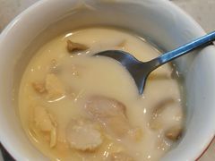 鸡肉奶油蘑菇汤-必胜客(玉泉远洋店)