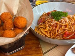 -动动咖啡清真西餐厅