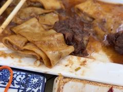 -壹阁胡羊焖饼(特色小吃街店)