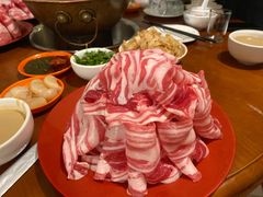-洞庭洲·防空洞火锅·烧烤·铜锅涮肉(新百广场店)