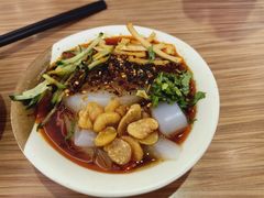 -顺溜·手工刀削面·黑金店(铜锣湾店)