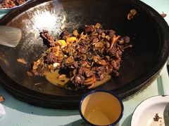 -鱼窝棚柴火铁锅炖(富山屯店)