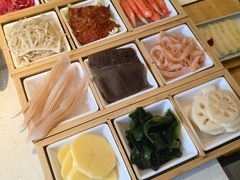 -麻辣空间·清油火锅(水井沟店)