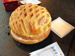菠萝包-蝴蝶里·粤菜·点心(龙湖天街&滨江店)