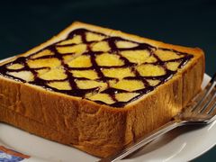 -Kolosy téri sütöde