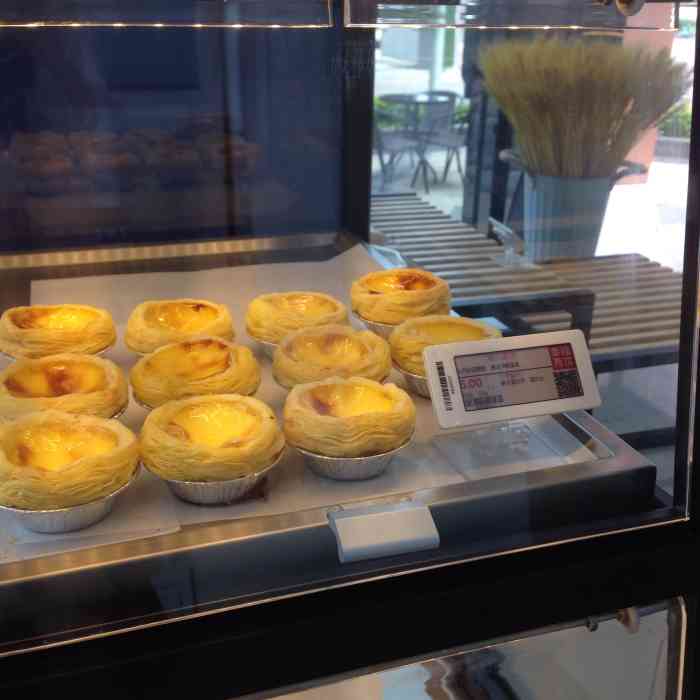 幸福西饼面包茶饮(禅城店)-"幸福西饼在西饼界算是老牌子了,佛山感觉