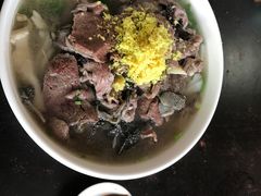 -潮镇老尾牛杂(环城西路店)