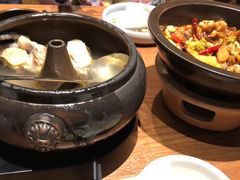 -云海肴·汽锅鸡·云南菜(天山百盛优客店)