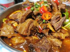 老火炖牛腩-甜阿姨·天台花园私房菜(万松园店)