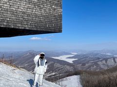 -中旅松花湖滑雪场