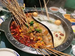 牛油鸳鸯锅底-8号苑自助烤场(西单店)
