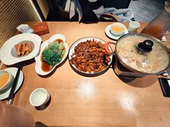 -自己人•宜昌菜(水悦城店)