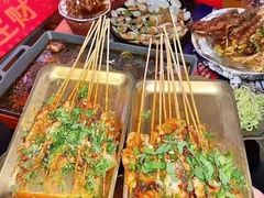 -何师烧烤Pro ·江湖川菜·小龙虾·精酿(太古里旗舰店)