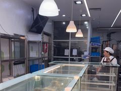 -白玉兰食品(中山公园龙之梦店)