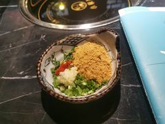 -小椒娘撒椒鱼火锅(三八广场店)