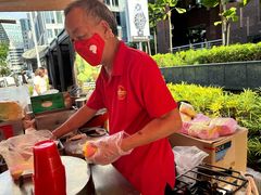-詹爷爷乌节路街头冰淇淋