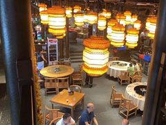 -帅巴人舅母子腊蹄民俗村