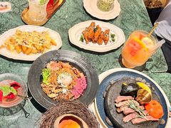 -秘密旅行Bonjour(黑金冠 江南西店)