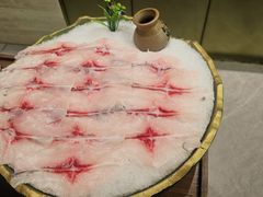 -得意咚瓜·顺德鱼生·冬瓜火锅(深圳首店)