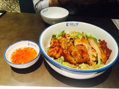 -美奈小馆·越南料理(中航城君尚购物中心店)