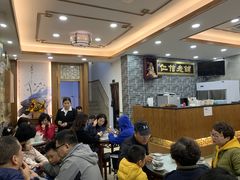 等位区-仁信老铺(华盖路店)