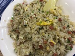 炒饭-江城燕子大排档(江汉路步行街店)