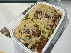 -老头爱马仕酸豇豆炒饭(丰富路店)