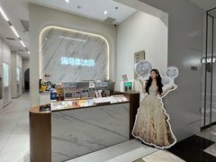 -HIMO海马体照相馆(上海华润CP静安店)