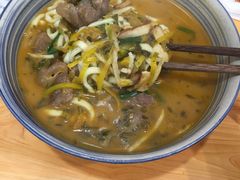 精选酸菜牛腱子面-陈八两面家(华孚写字楼店)