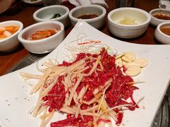 -萨拉伯尔(燕莎友谊商城店)