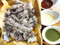 -蒙艾里民族传统菜蒙餐