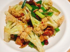 -小放牛炒菜馆(三丰店)