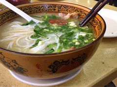 -桥香园云南过桥米线(金马碧鸡店)