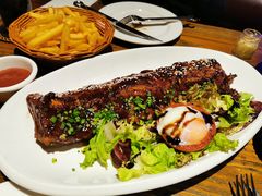 特色烤猪肋排-1886德国汽车餐厅(外滩中央店)