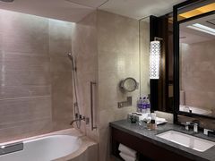 -舟山希尔顿酒店