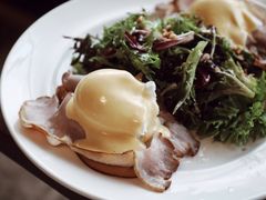 -ROAST coffee & eatery