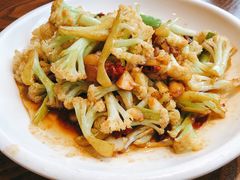 -老长沙湘菜馆(凤凰路店)