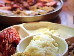 -7年8班朝鲜族非遗美食(三钢里店)